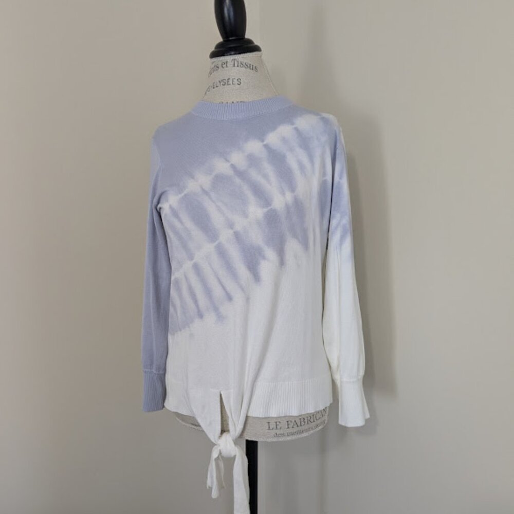 Simply Vera long sleeve shale grey side knot top NWT